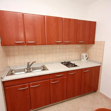Apartamento By The Sea Tucepi, Makarska - 2666 Tučepi