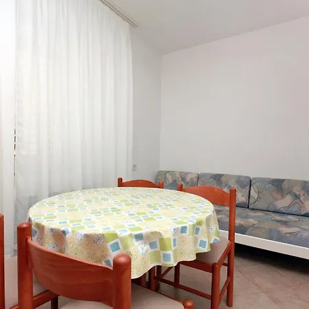 Apartamento By The Sea Tucepi, Makarska - 2666 *